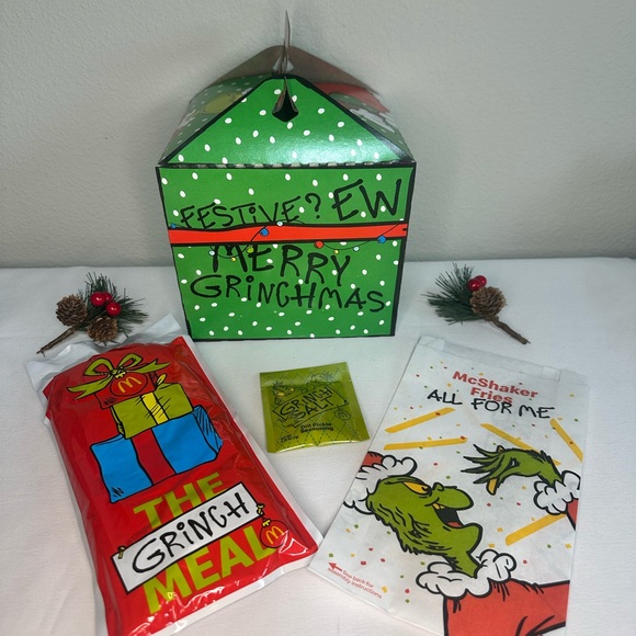 McDonald's Adult Happy Meal
Grinch Socks ~ in original sealed mystery bag. - Picture 7 of 10